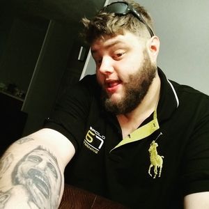 Meet your Posher, Christopher